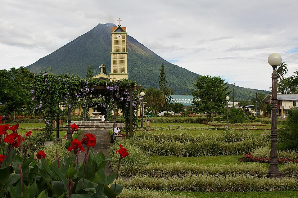 Arenal Volcano view strategy — La Fortuna