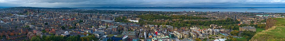 Edinburgh Castle and Royal Mile strategy — Edinburgh