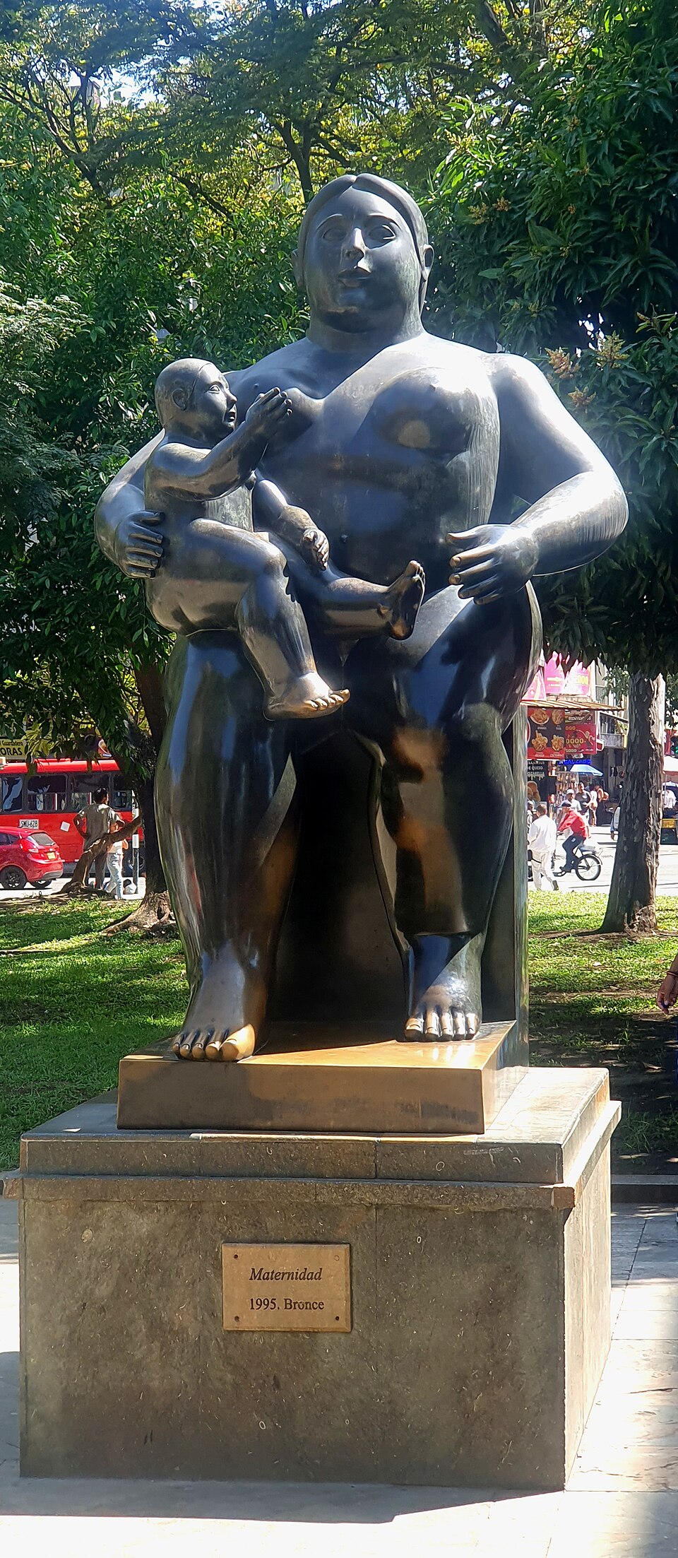 El Centro and Botero Plaza — Medellin