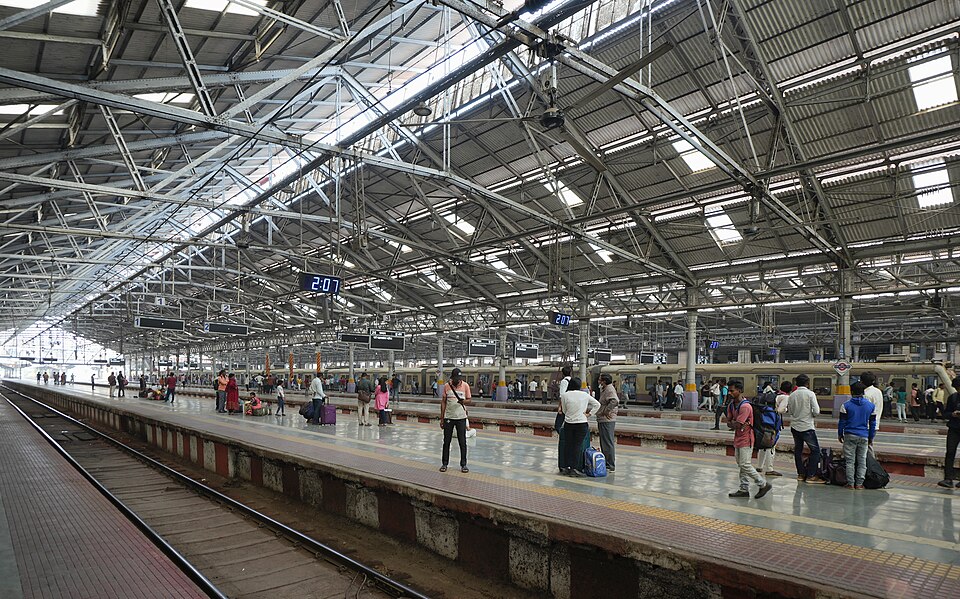 Chhatrapati Shivaji Terminus and heritage architecture — Mumbai