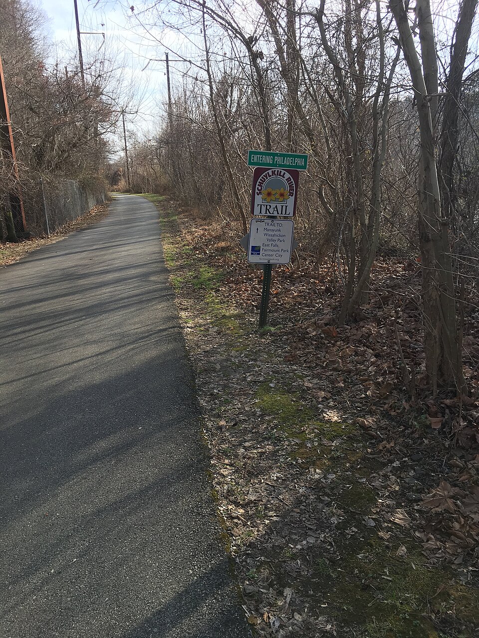 Schuylkill River Trail and Boathouse Row — Philadelphia