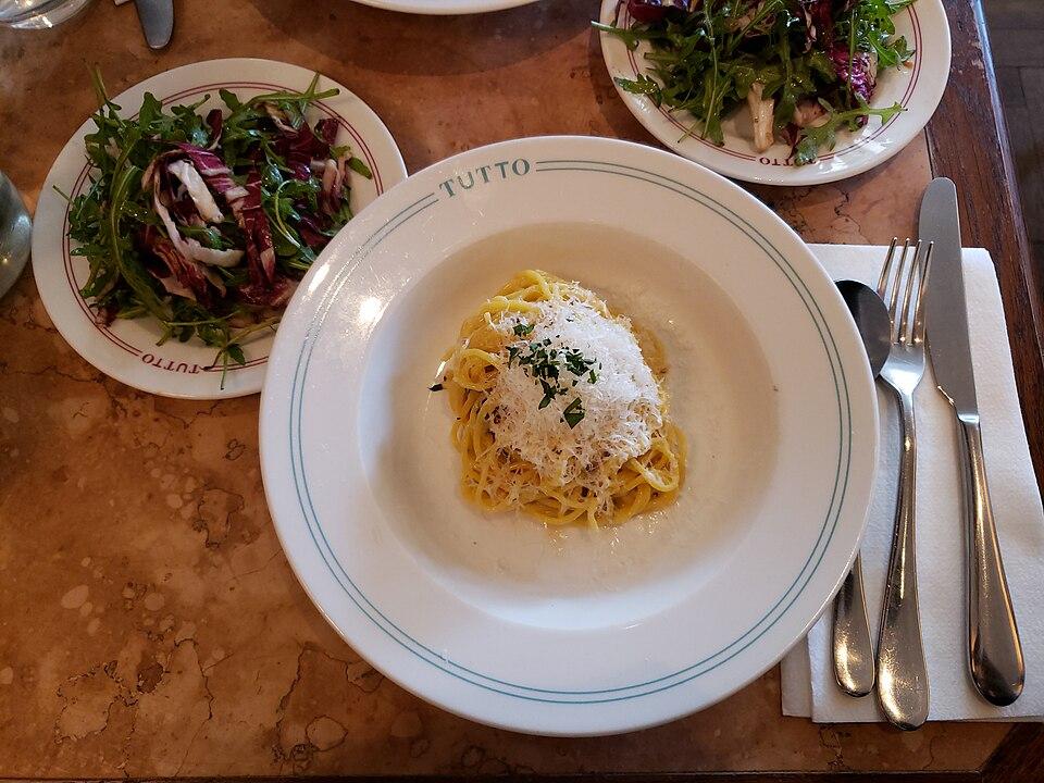 Cacio e pepe — Rome