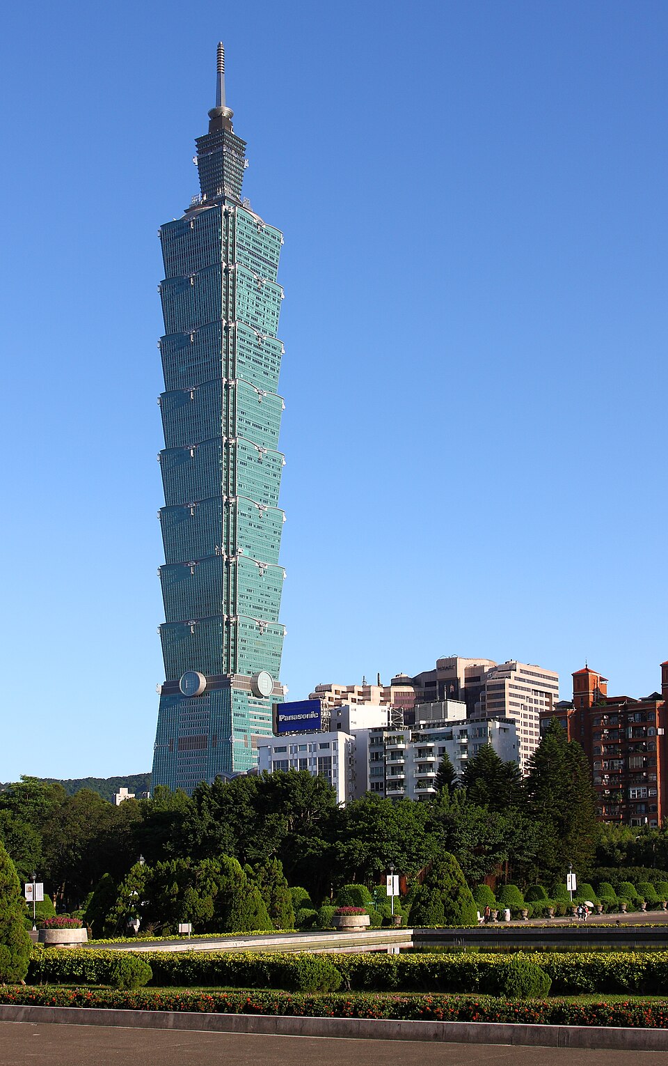 Taipei 101 and Xinyi — Taipei